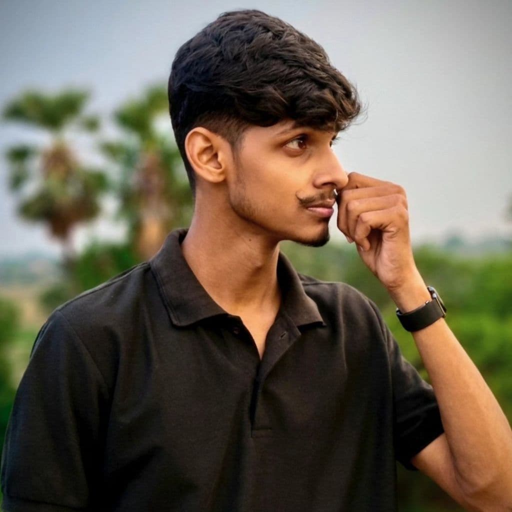 बिहारी  "𝐁𝐀𝐁𝐔"